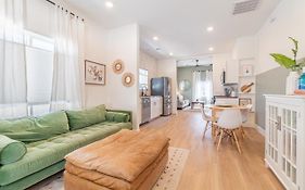 Reno Dream Cottage: Delightful 2-Bedroom Sanctuary